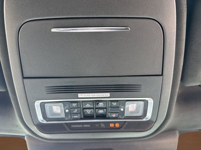2027 Lincoln Navigator Black Label