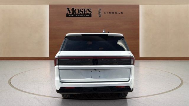 2026 Lincoln Navigator L Reserve