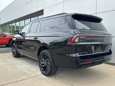 2026 Lincoln Navigator L Reserve