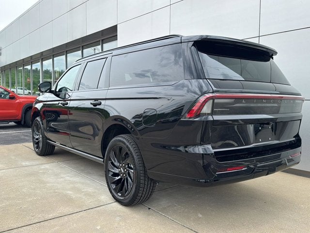 2026 Lincoln Navigator L Reserve