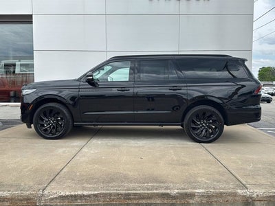 2026 Lincoln Navigator L Reserve