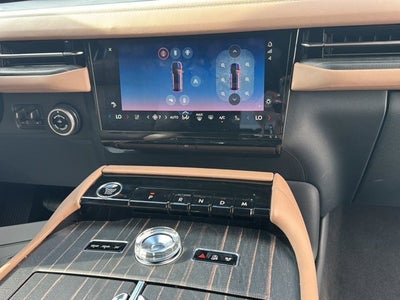 2026 Lincoln Navigator L Black Label