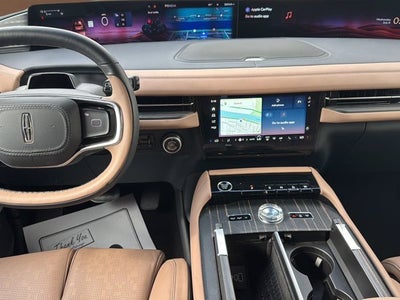 2026 Lincoln Navigator L Black Label