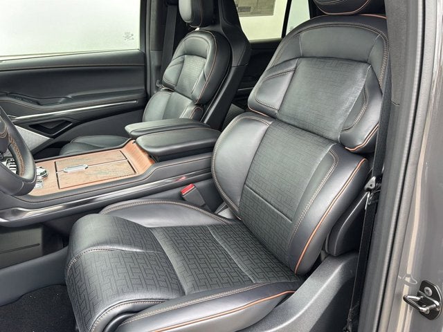 2026 Lincoln Navigator L Black Label