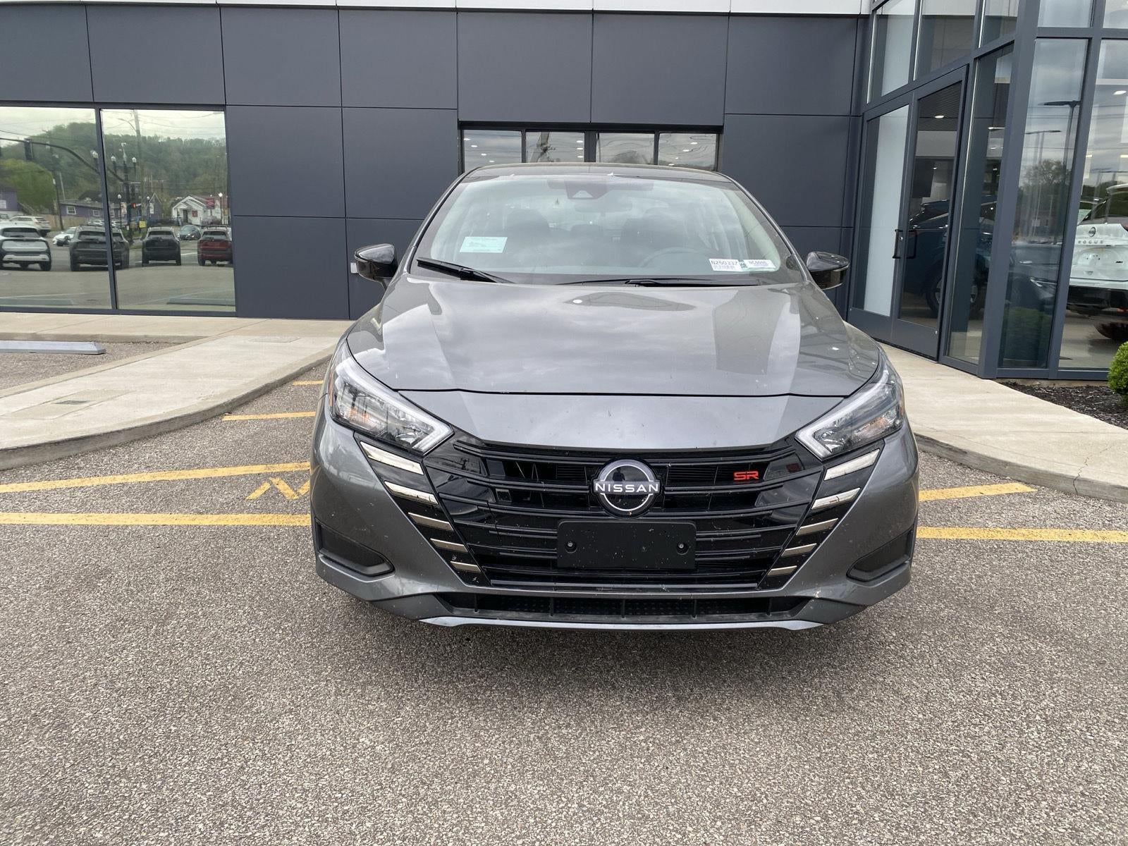 2025 Nissan Versa SR