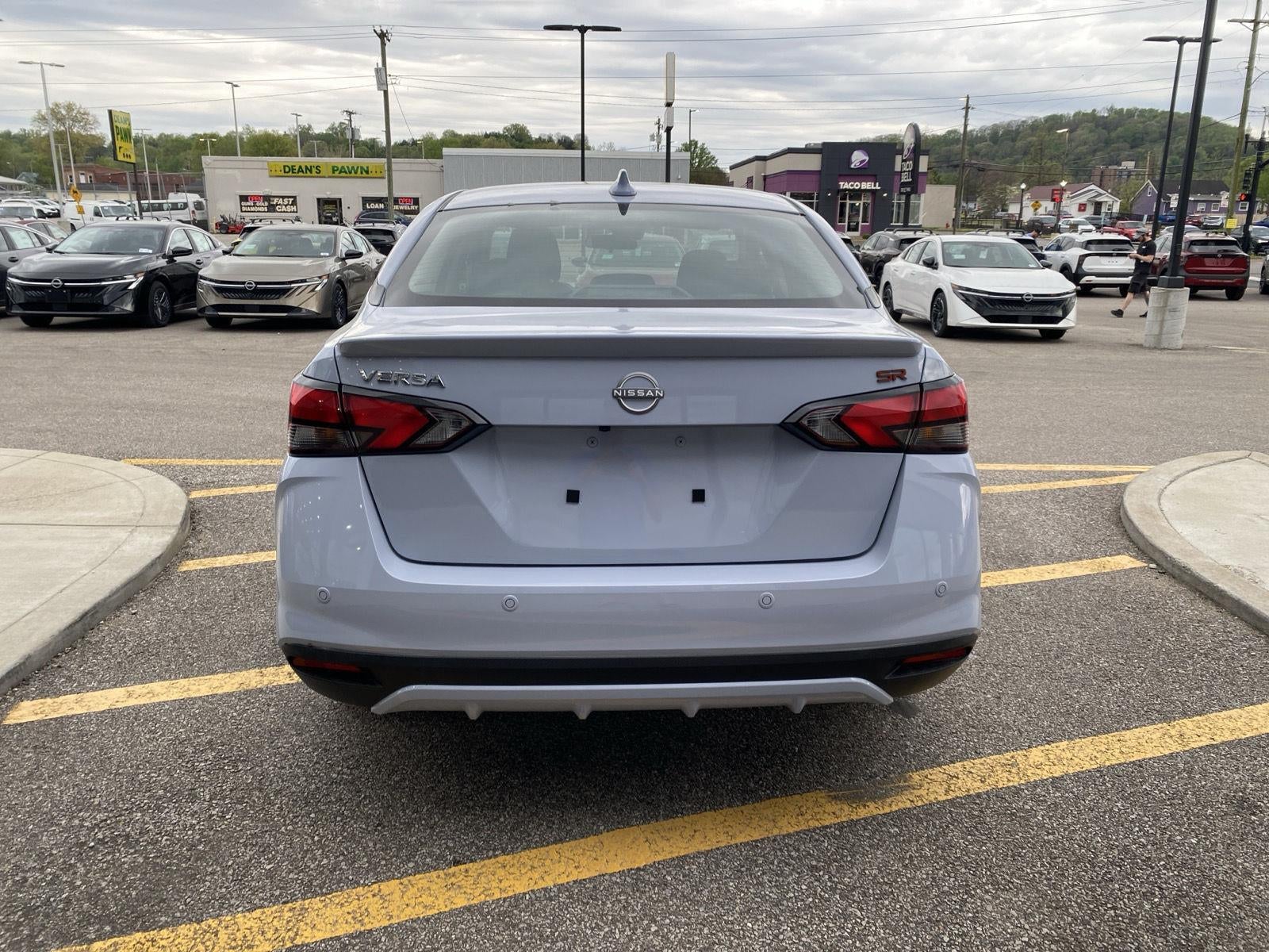 2025 Nissan Versa SR