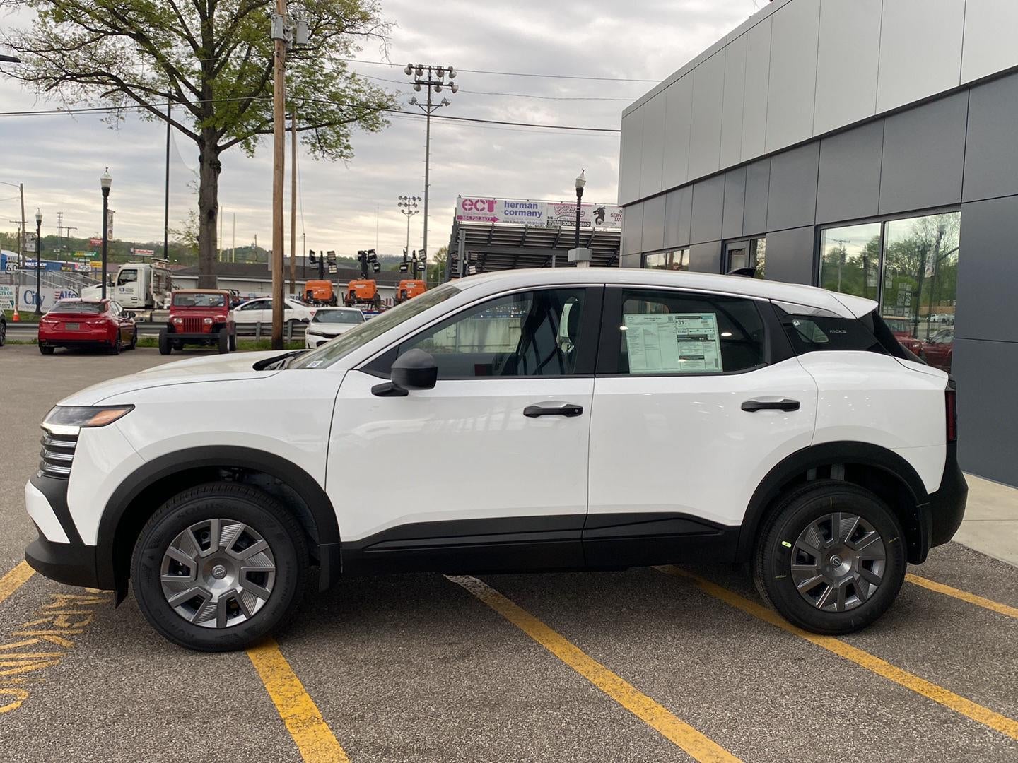 2026 Nissan Kicks S