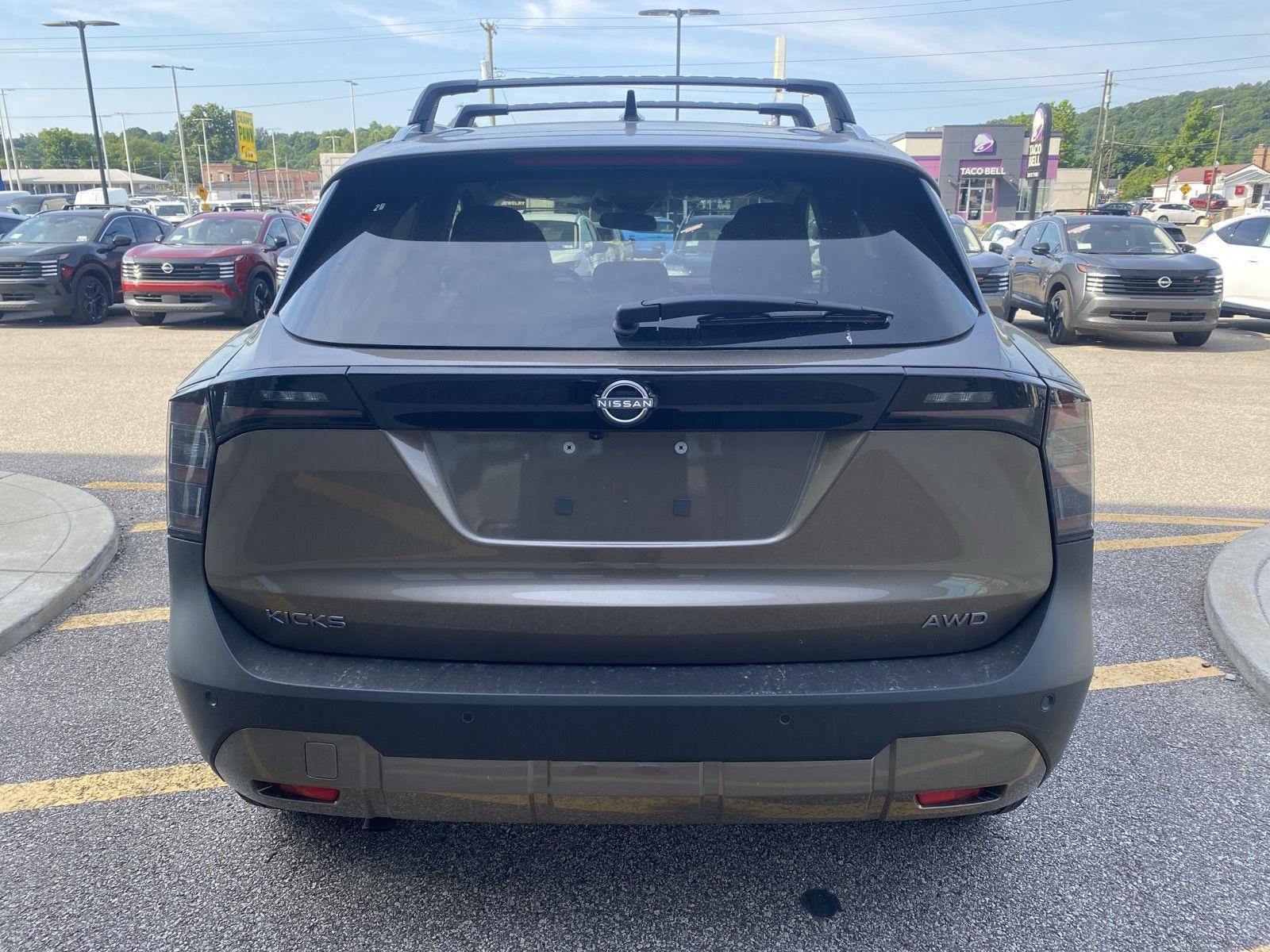 2026 Nissan Kicks SV