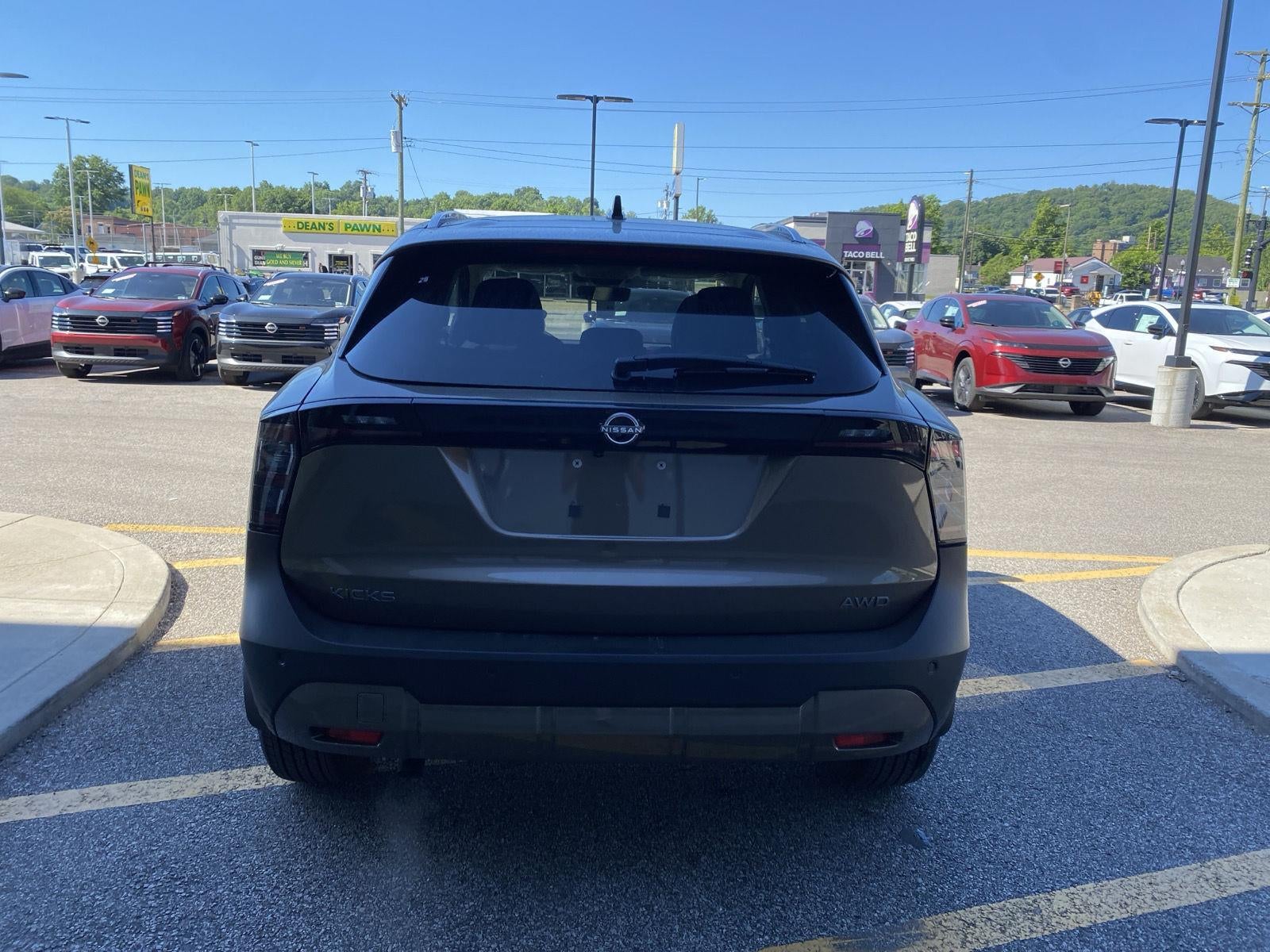 2026 Nissan Kicks SV