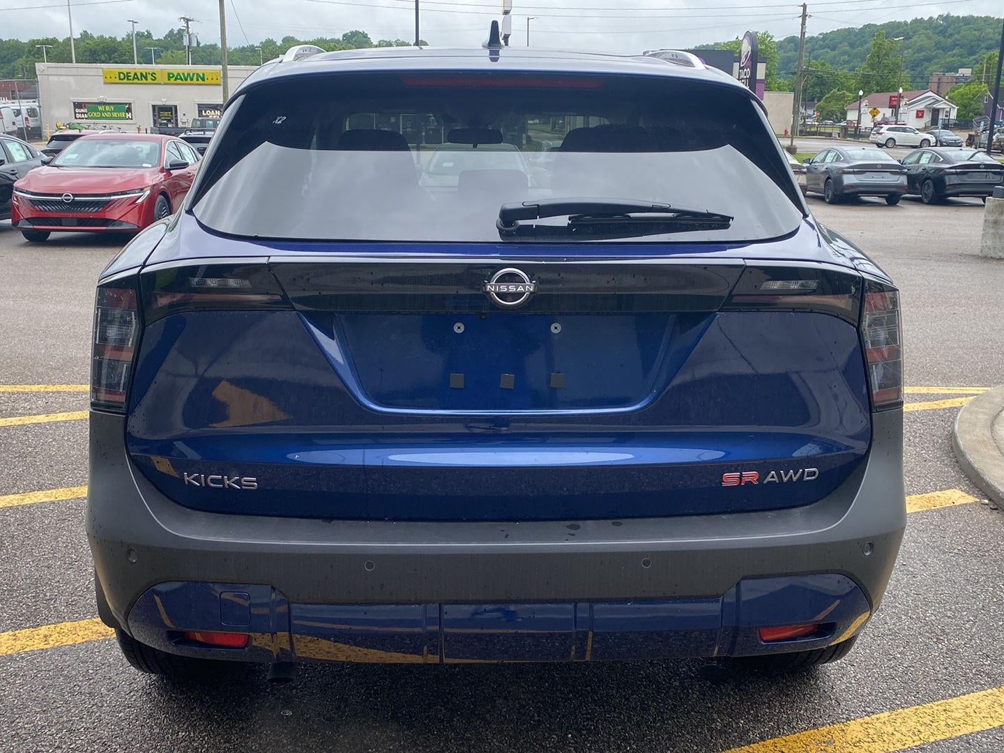 2026 Nissan Kicks SR