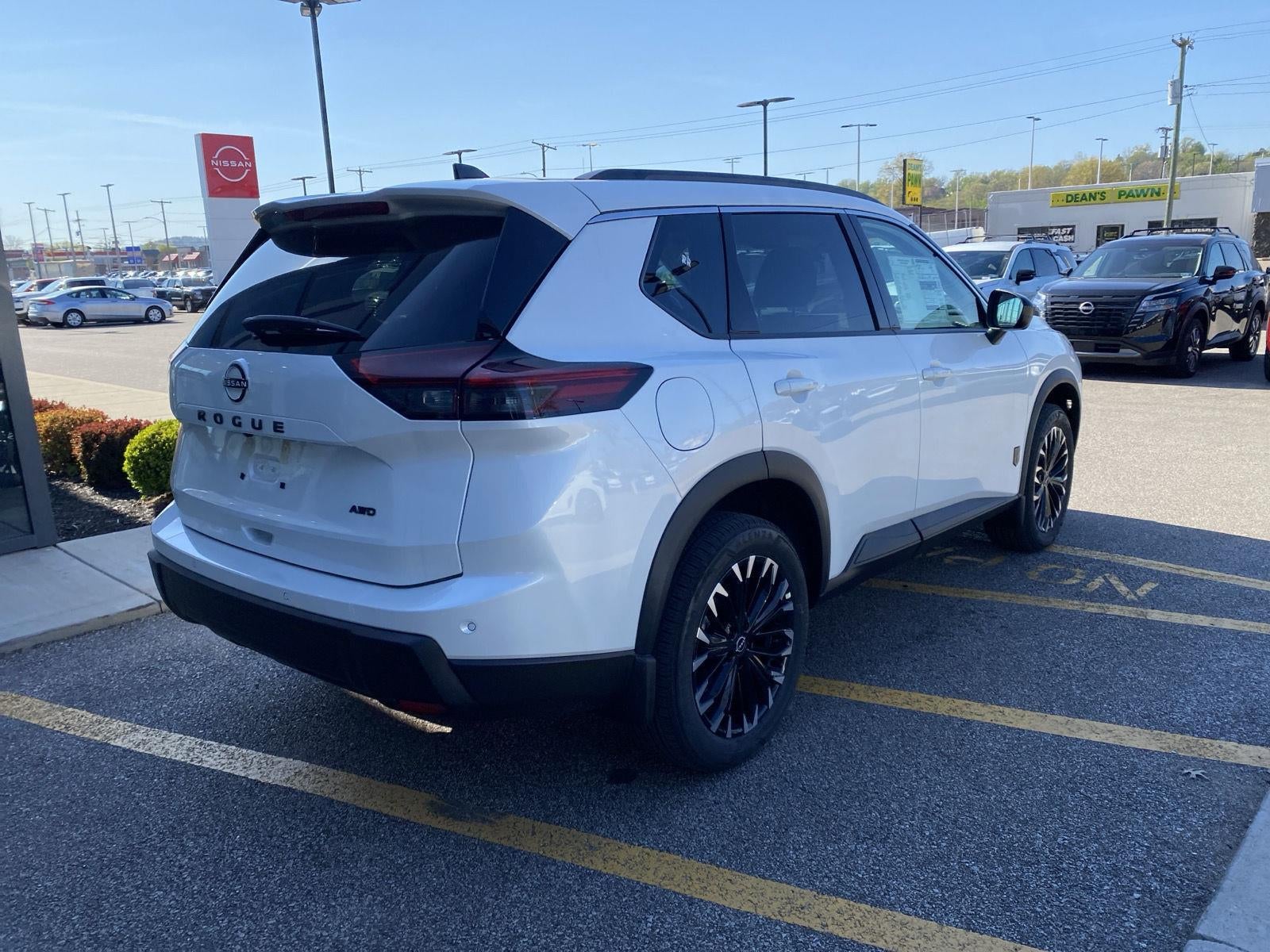 2026 Nissan Rogue Dark Armor
