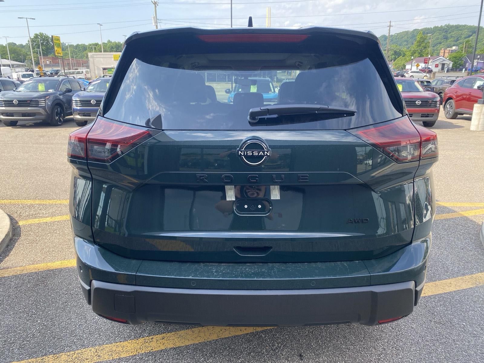 2026 Nissan Rogue Dark Armor