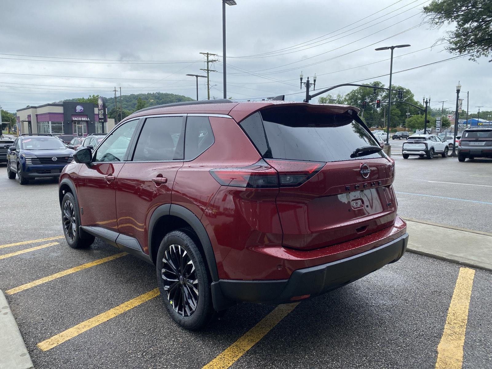 2026 Nissan Rogue Dark Armor