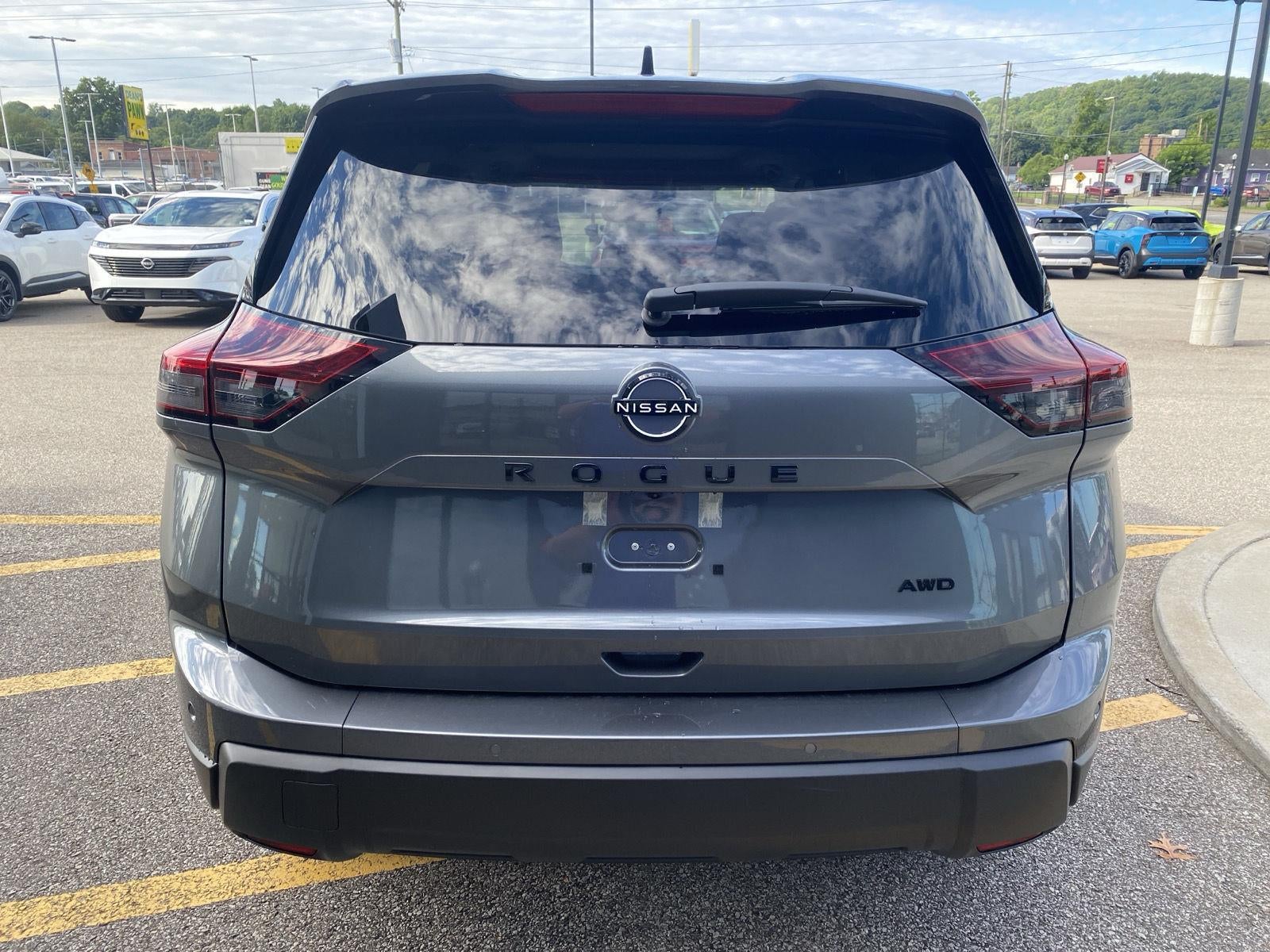2026 Nissan Rogue Dark Armor
