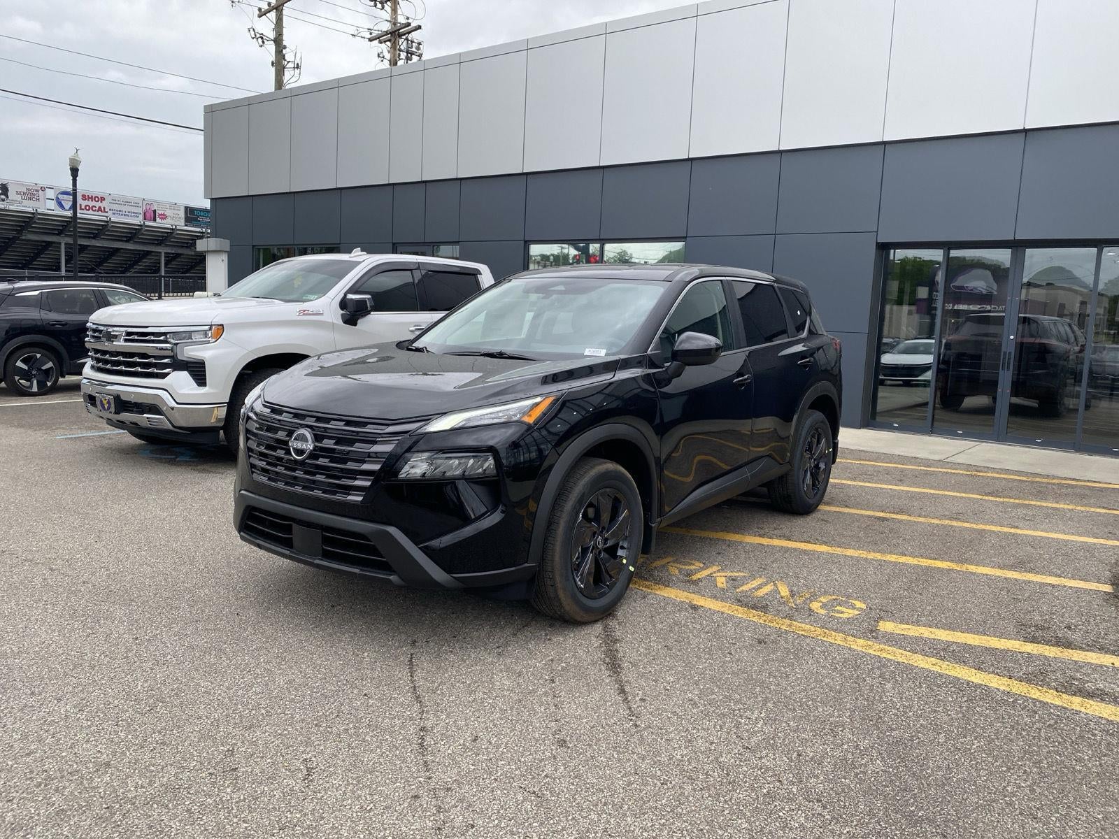 2026 Nissan Rogue SV