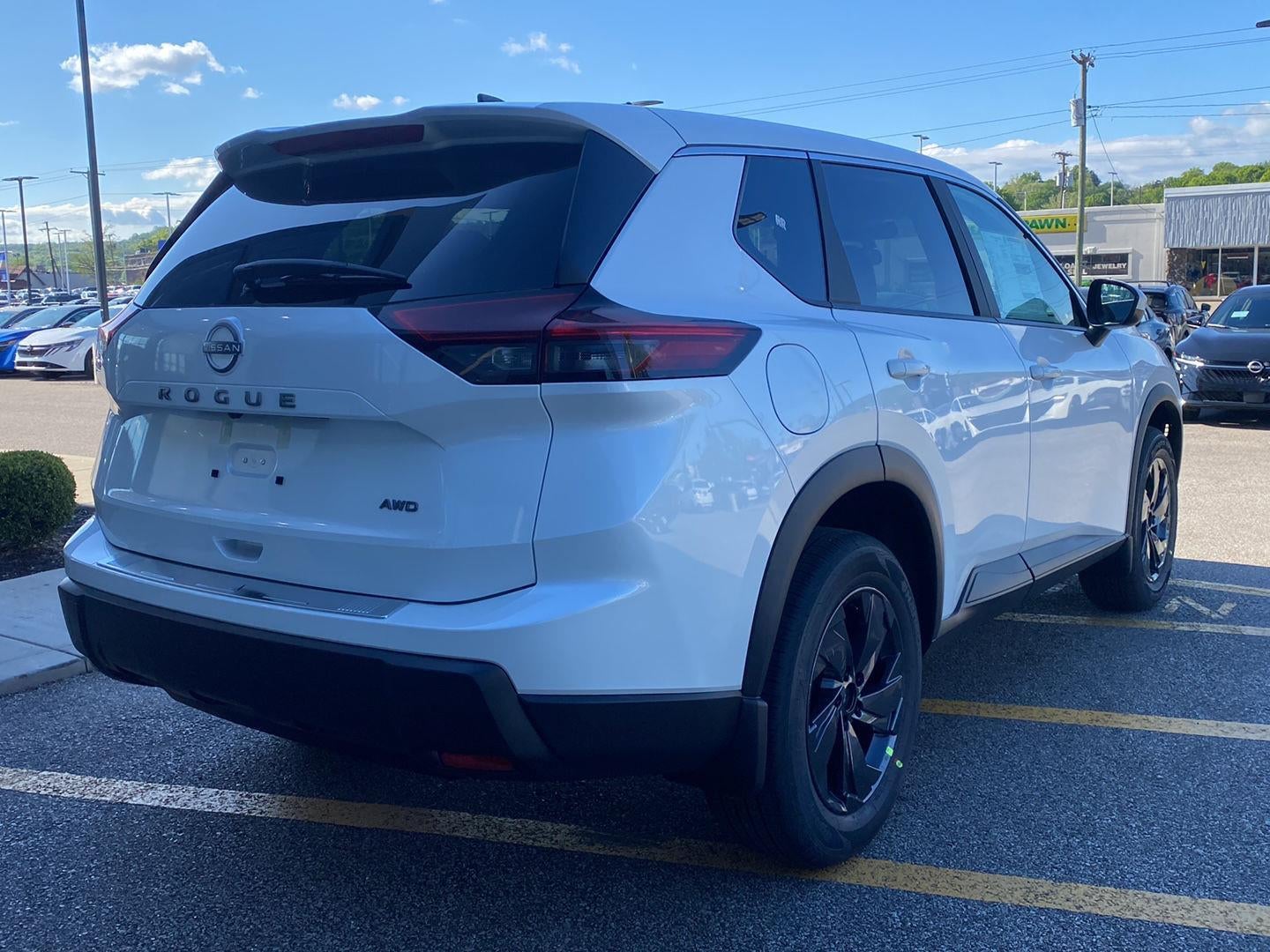 2026 Nissan Rogue SV