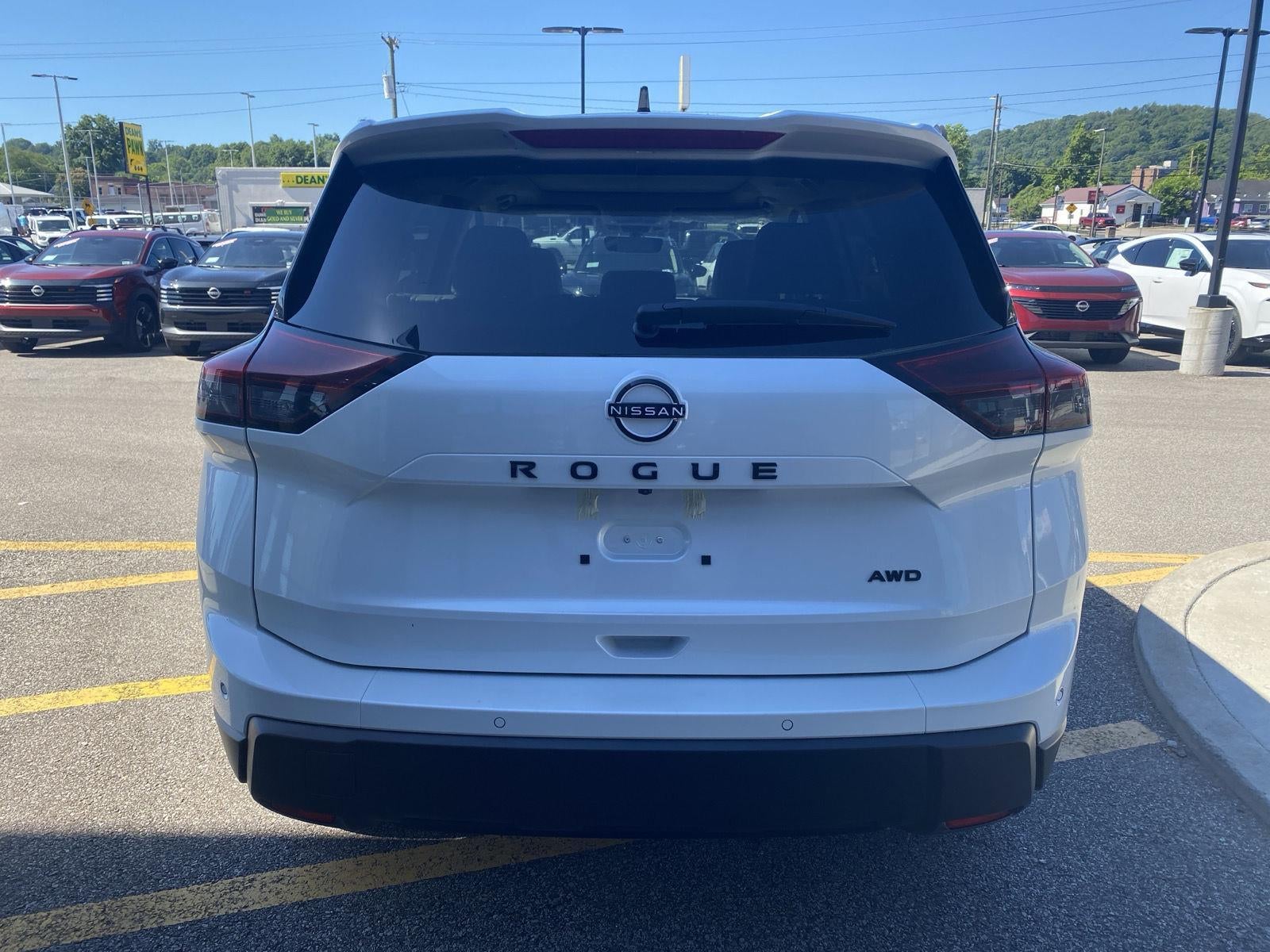 2026 Nissan Rogue Dark Armor