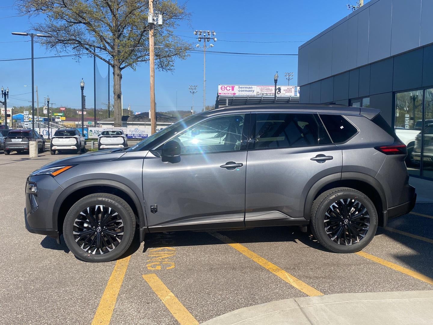 2026 Nissan Rogue Dark Armor