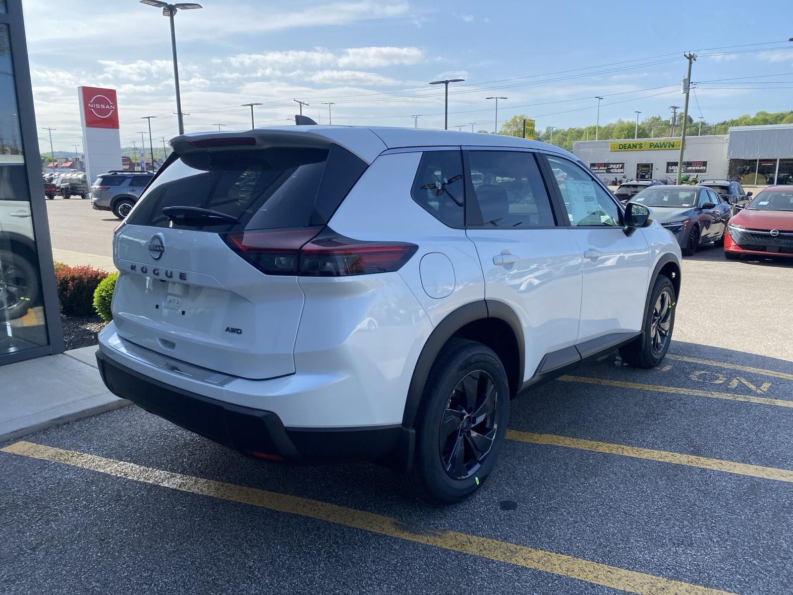 2026 Nissan Rogue SV