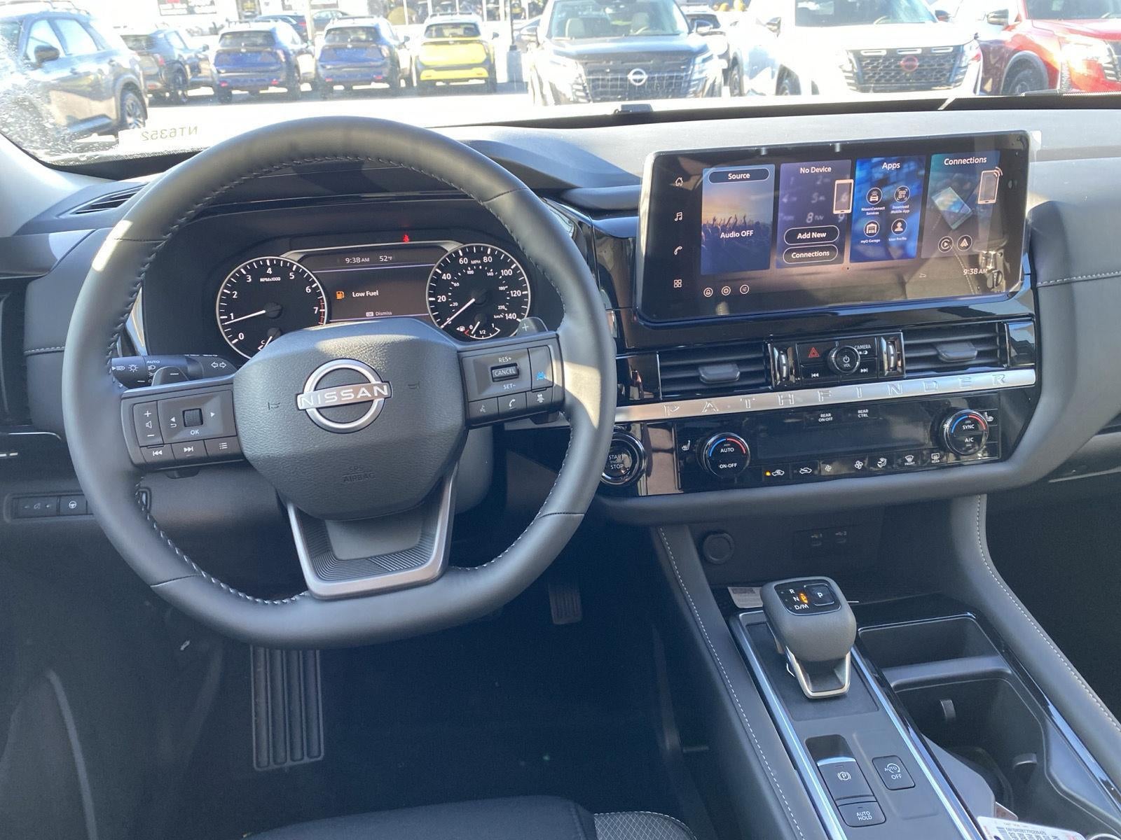 2026 Nissan PATHFINDER SV 4WD