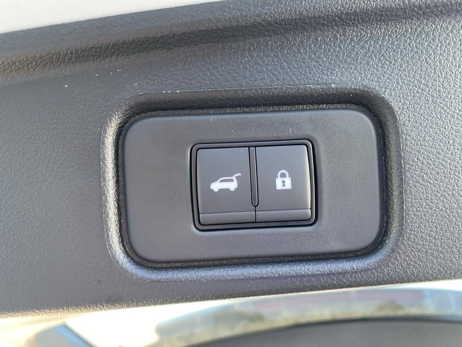 2026 Nissan PATHFINDER SV 4WD