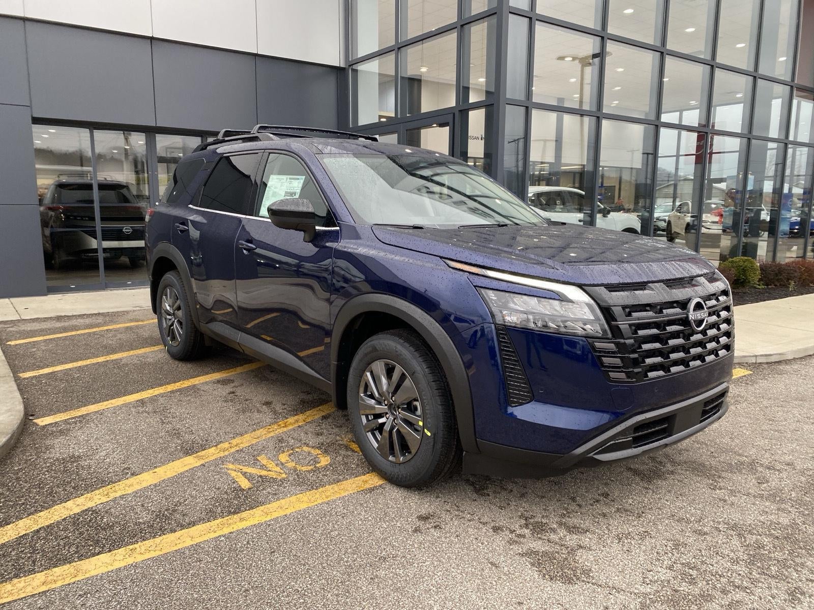 2026 Nissan Pathfinder SV