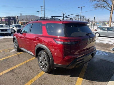 2026 Nissan Pathfinder SV