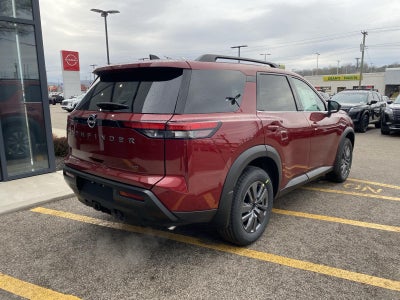 2026 Nissan Pathfinder SV