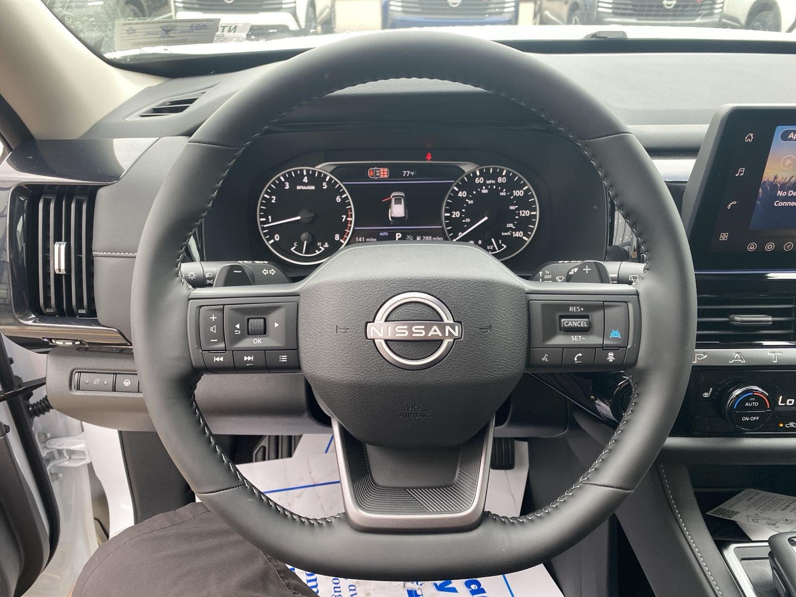 2026 Nissan Pathfinder SV