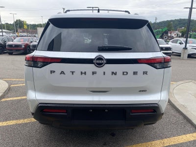 2026 Nissan Pathfinder SV