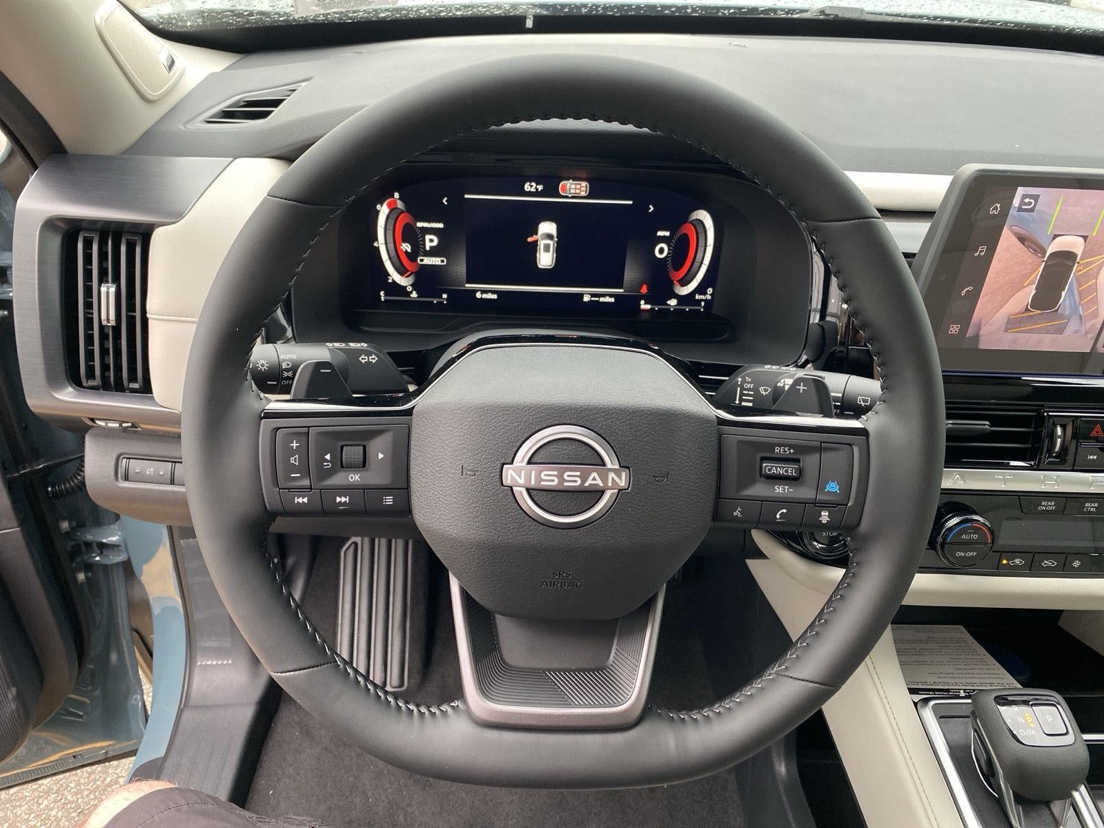 2026 Nissan Pathfinder SL