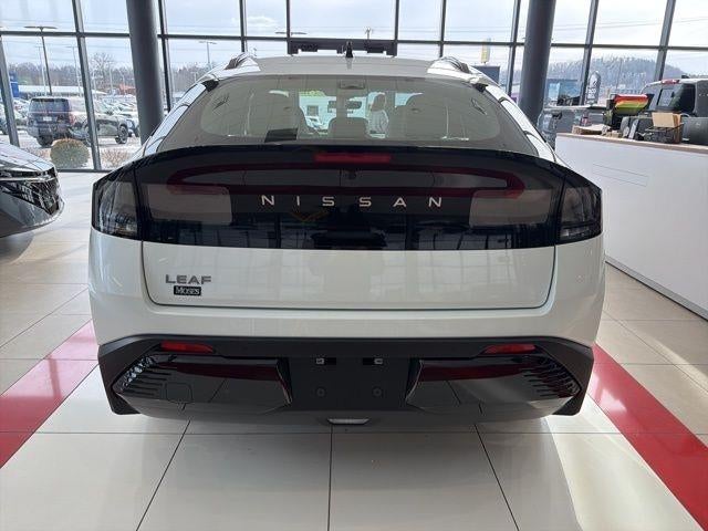 2026 Nissan LEAF PLATINUM+