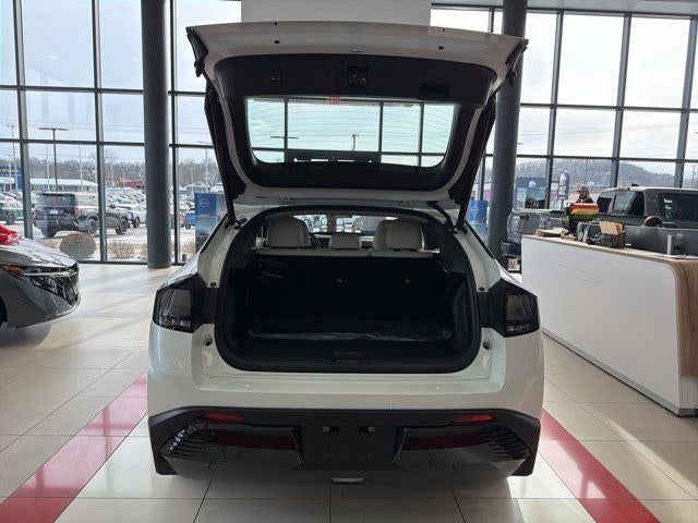 2026 Nissan LEAF PLATINUM+