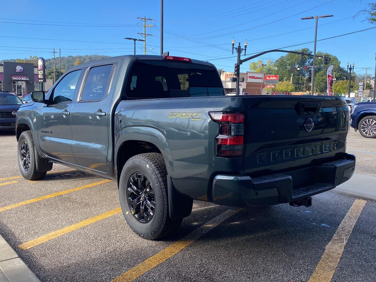 2027 Nissan Frontier SV