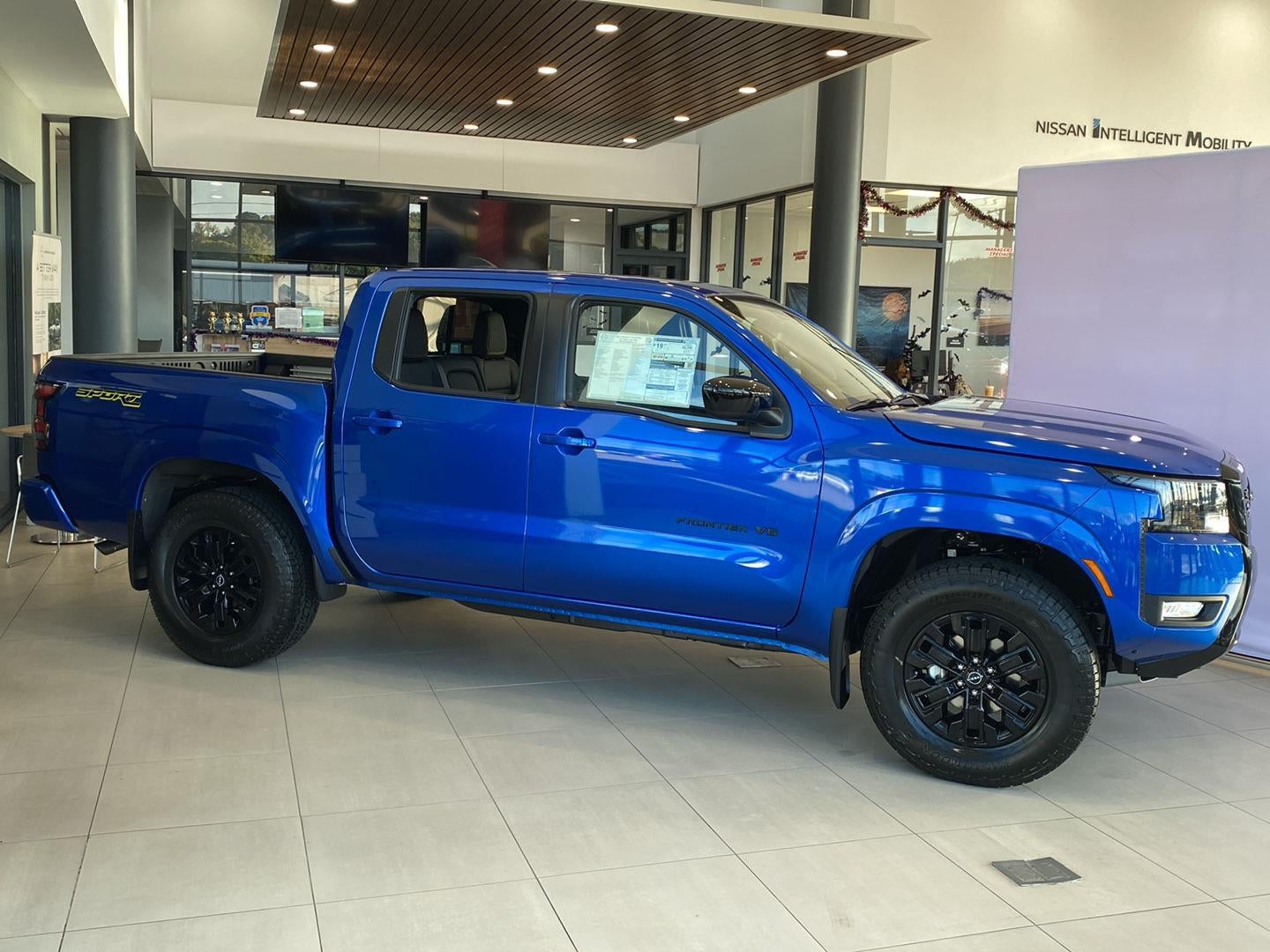 2027 Nissan Frontier SV