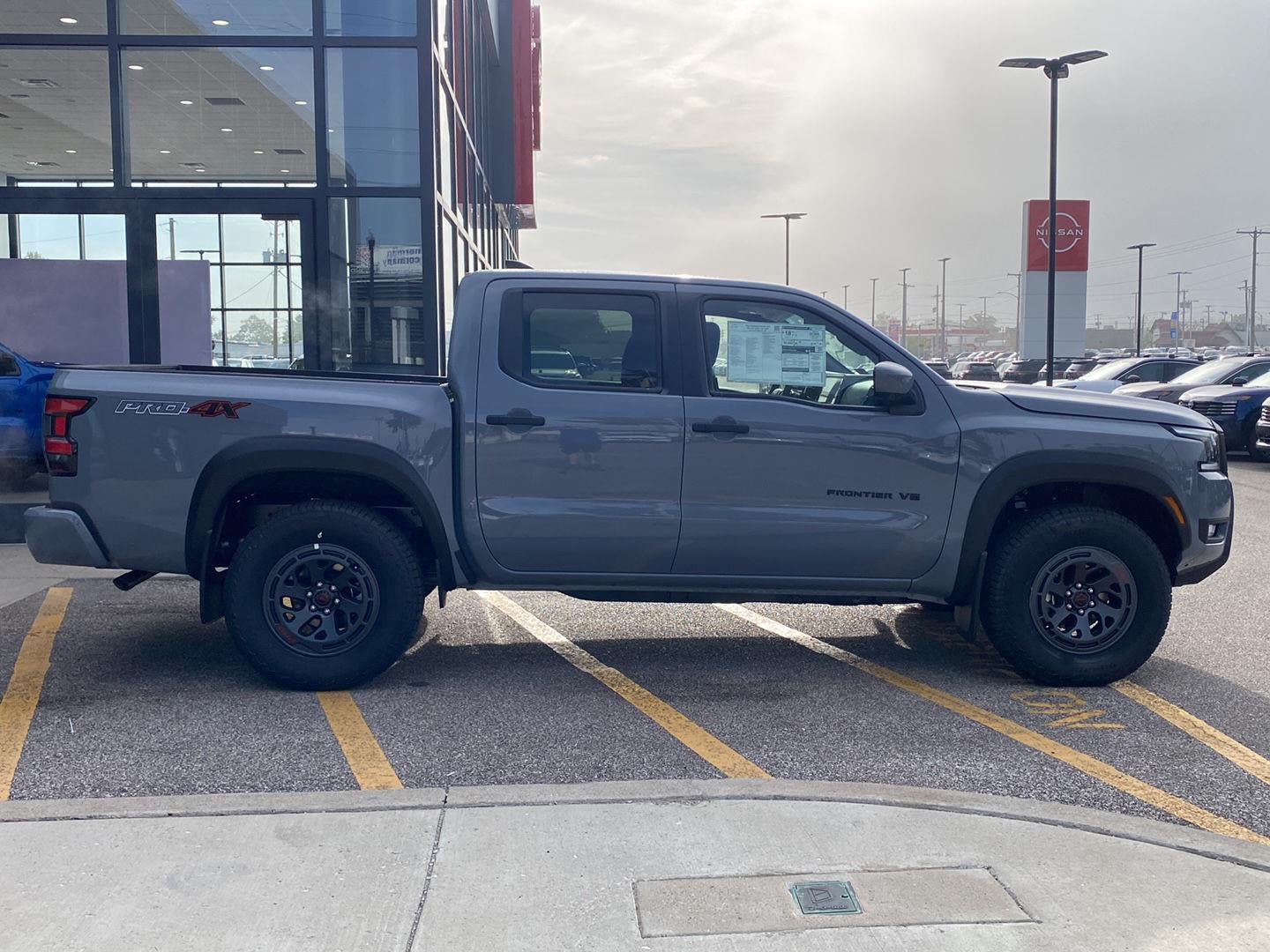 2027 Nissan Frontier S