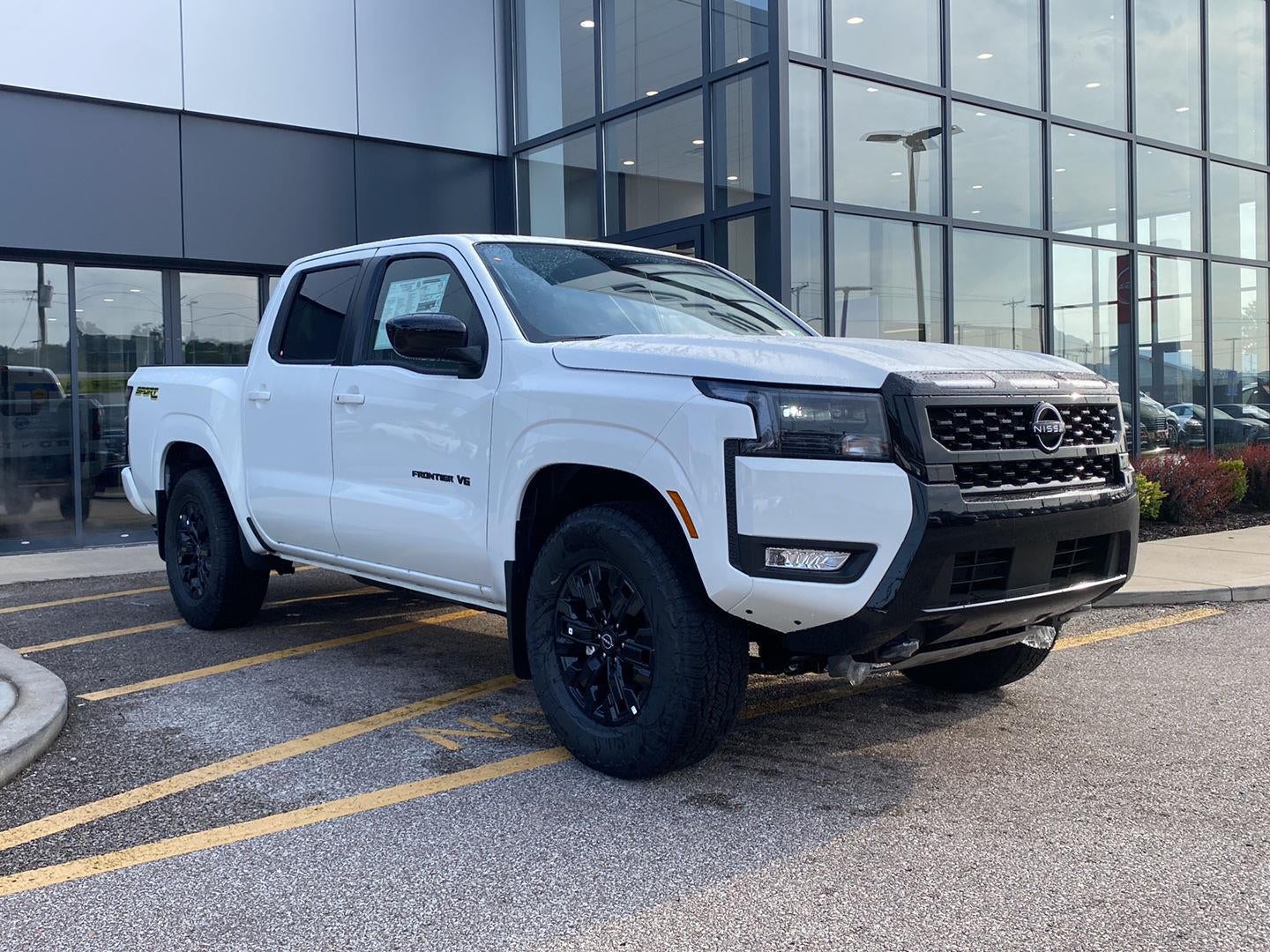 2027 Nissan Frontier SV