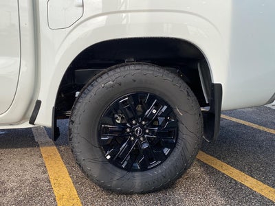 2027 Nissan Frontier SV