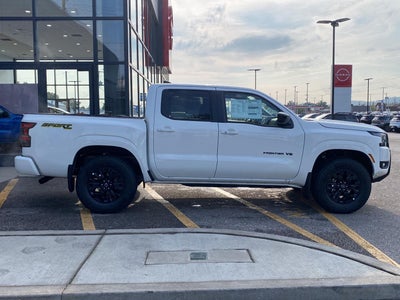 2027 Nissan Frontier SV