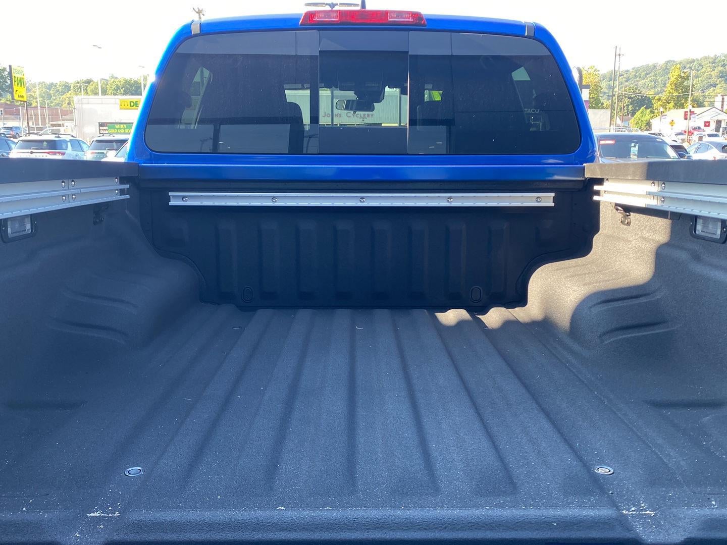 2027 Nissan Frontier SV