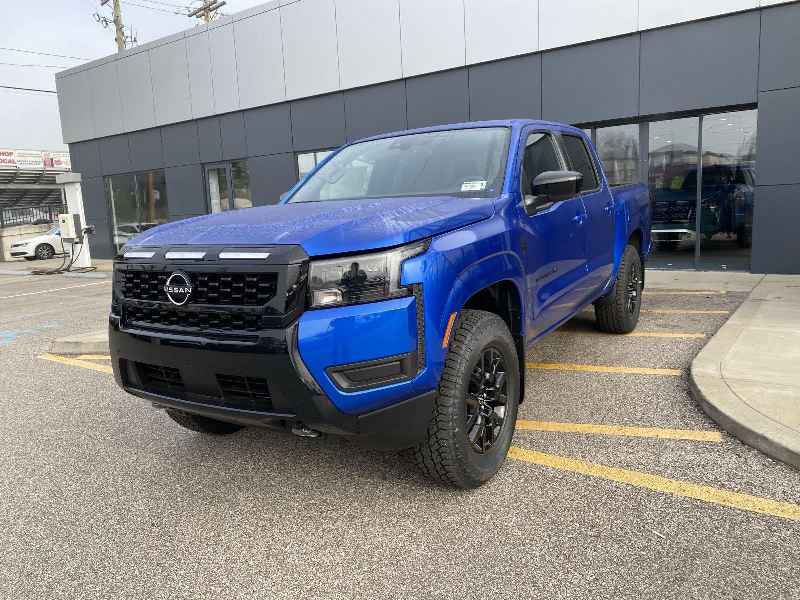 2027 Nissan Frontier SV