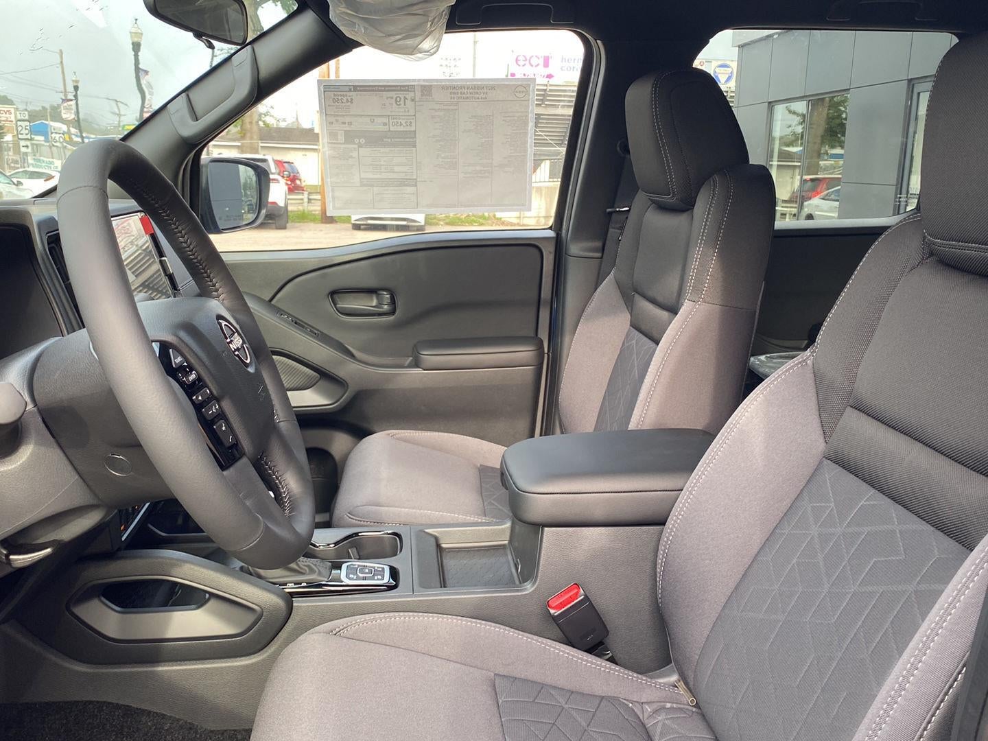 2027 Nissan Frontier SV