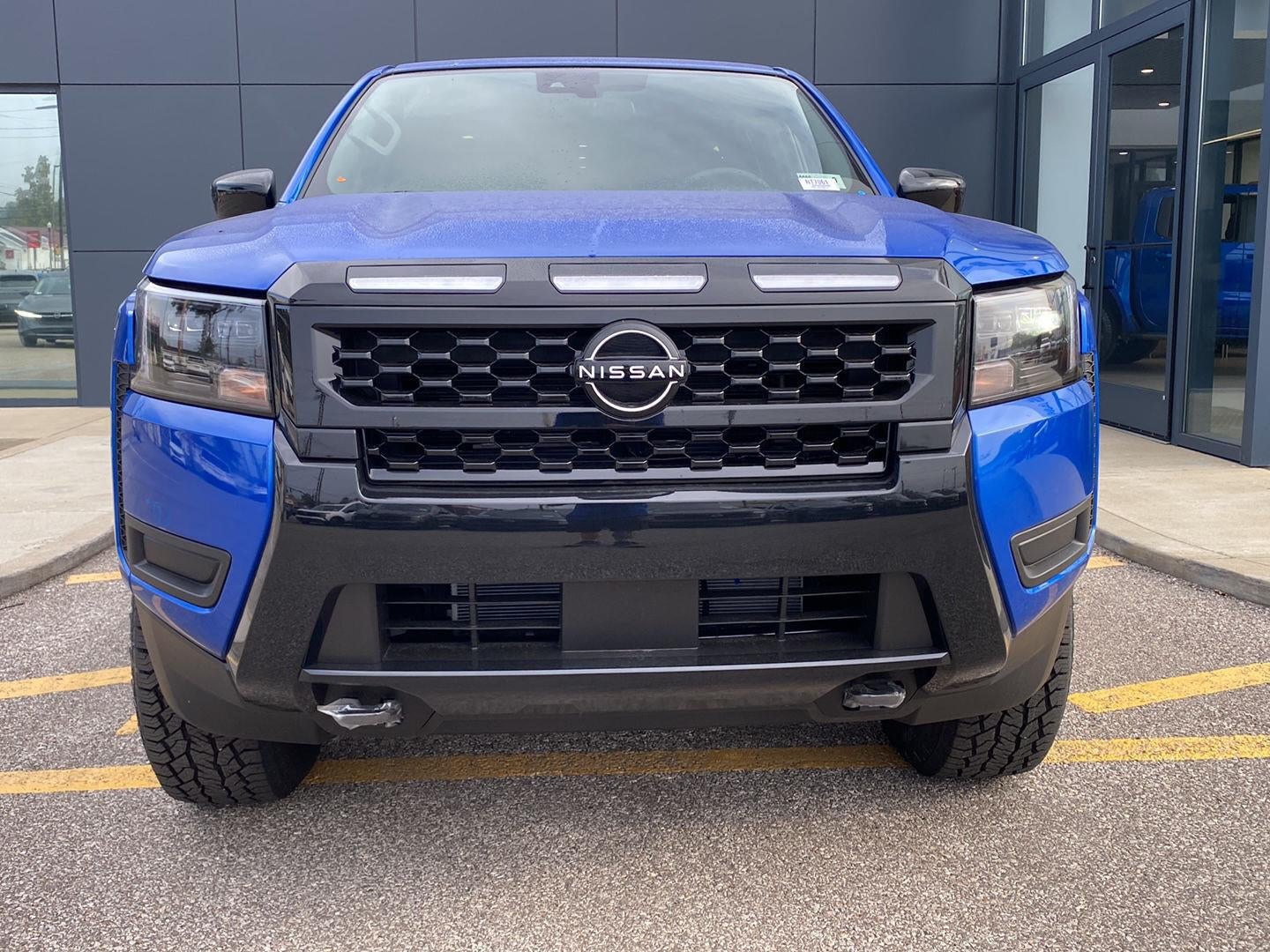 2027 Nissan Frontier SV