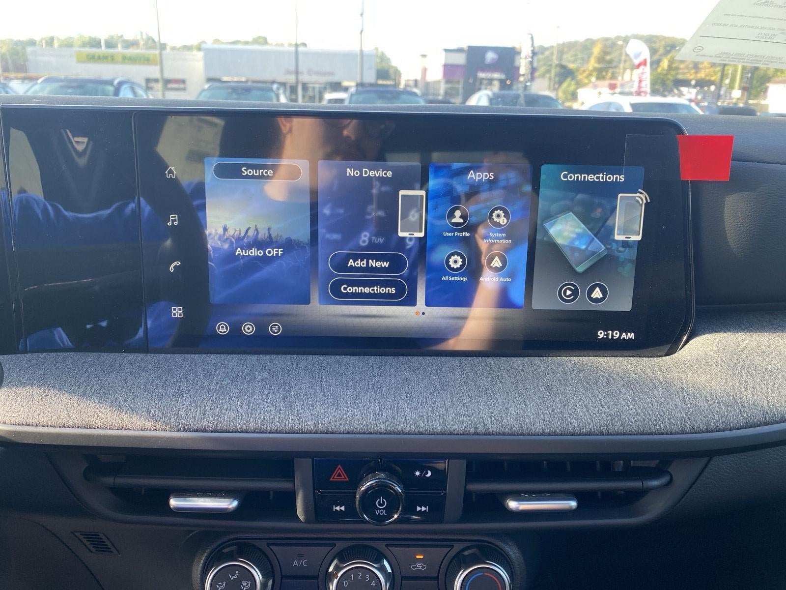 2027 Nissan Kicks S