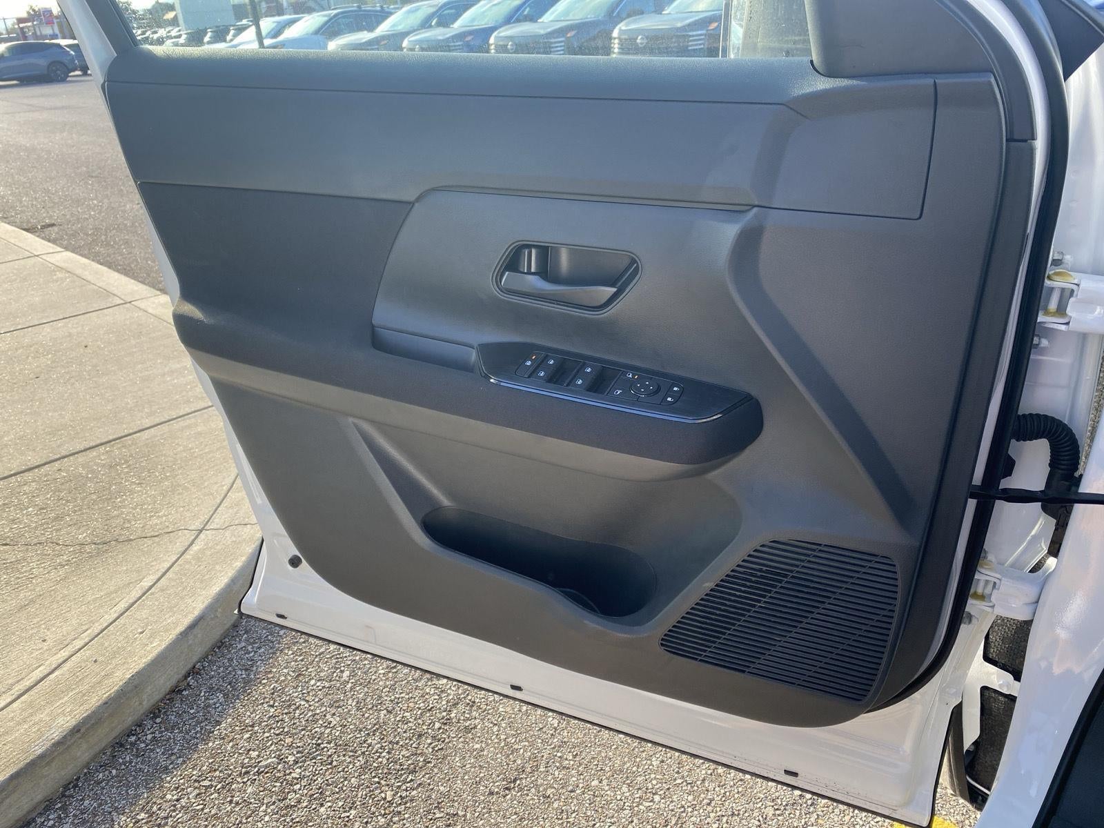 2027 Nissan Kicks S