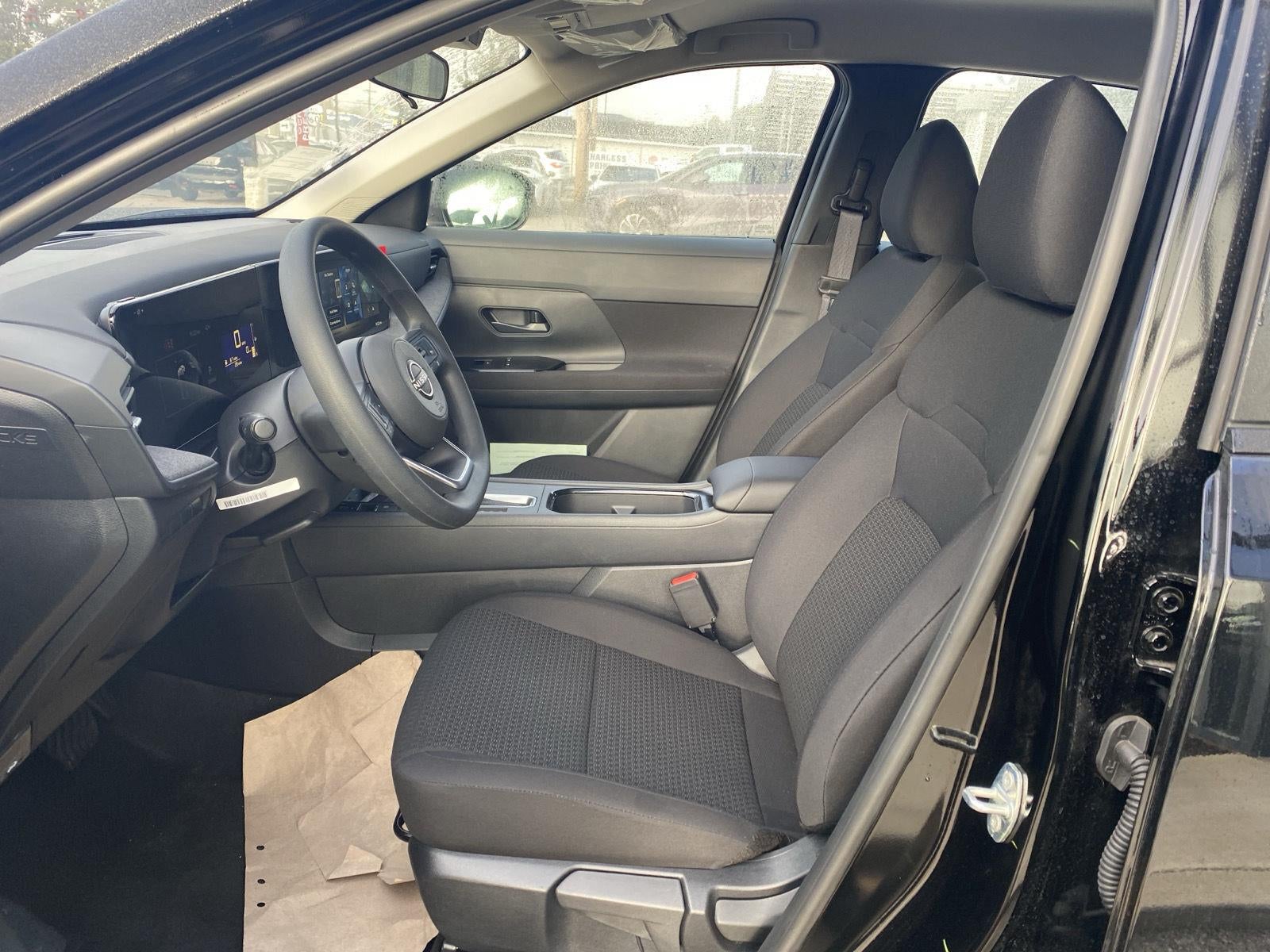 2027 Nissan Kicks S