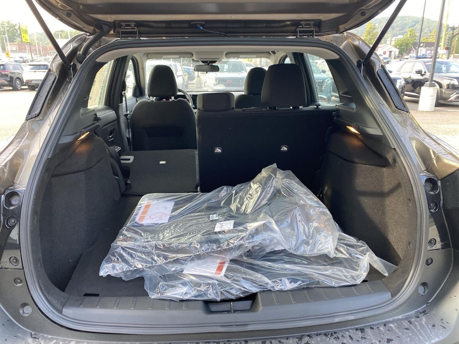 2027 Nissan Kicks S