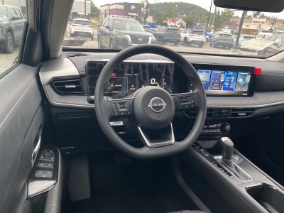 2027 Nissan Kicks SV
