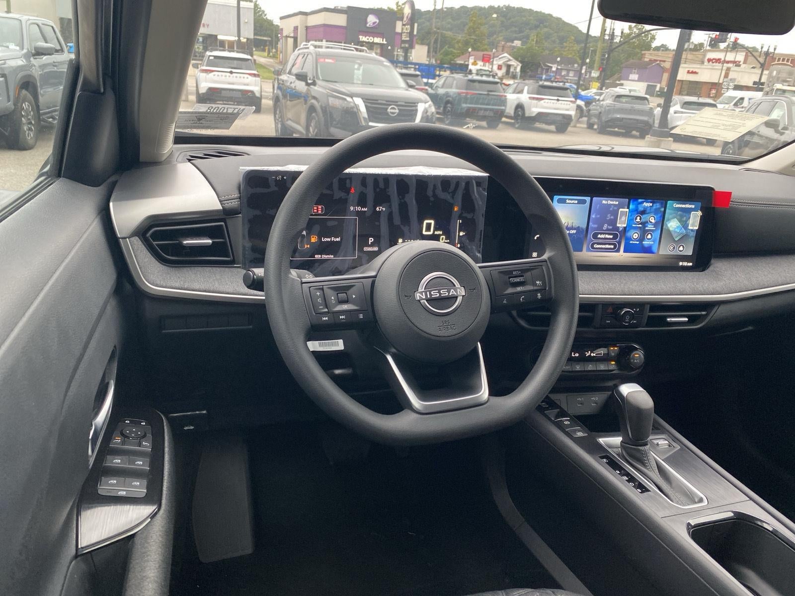 2027 Nissan Kicks SV