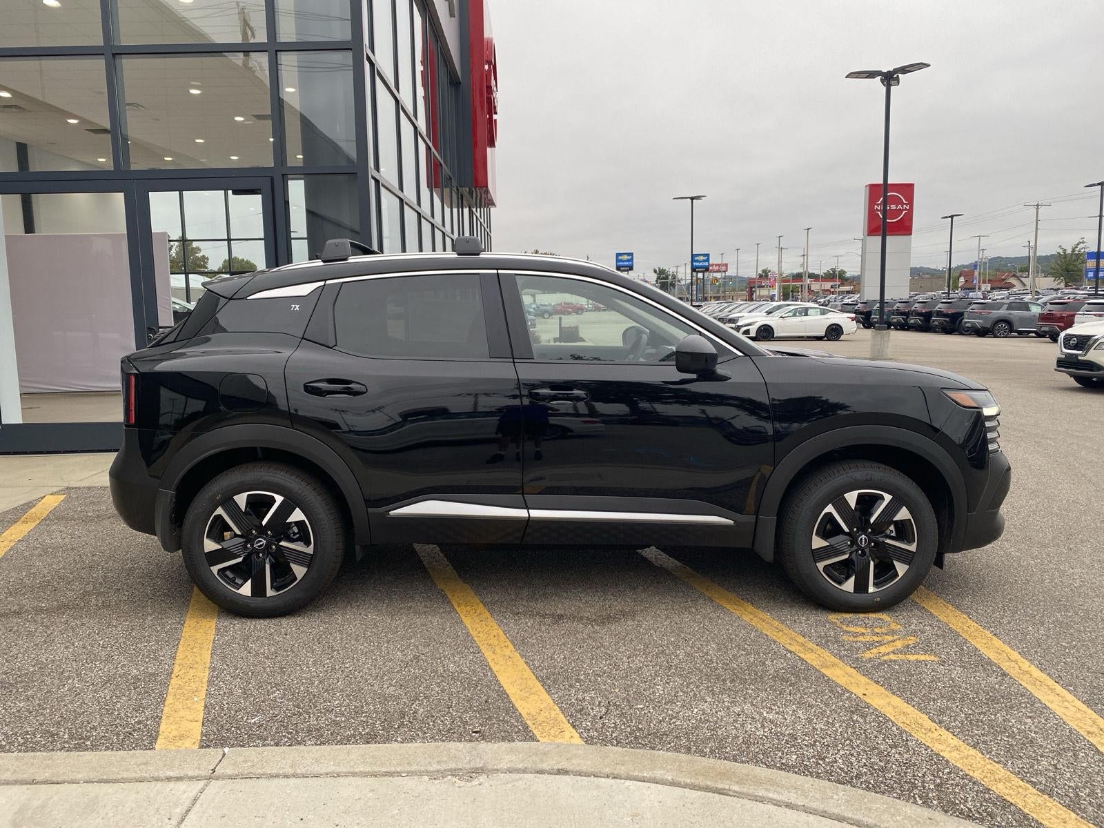 2027 Nissan Kicks SV